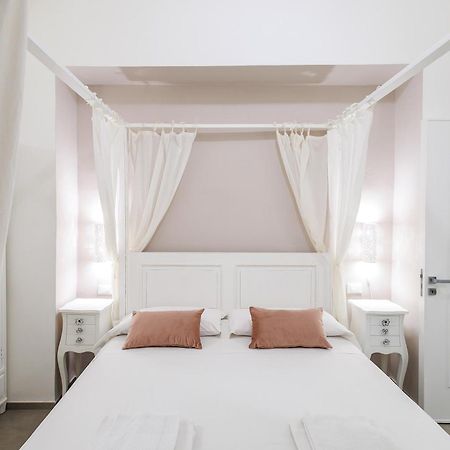 Goodstay Corte Regina Suite Лечче Екстер'єр фото