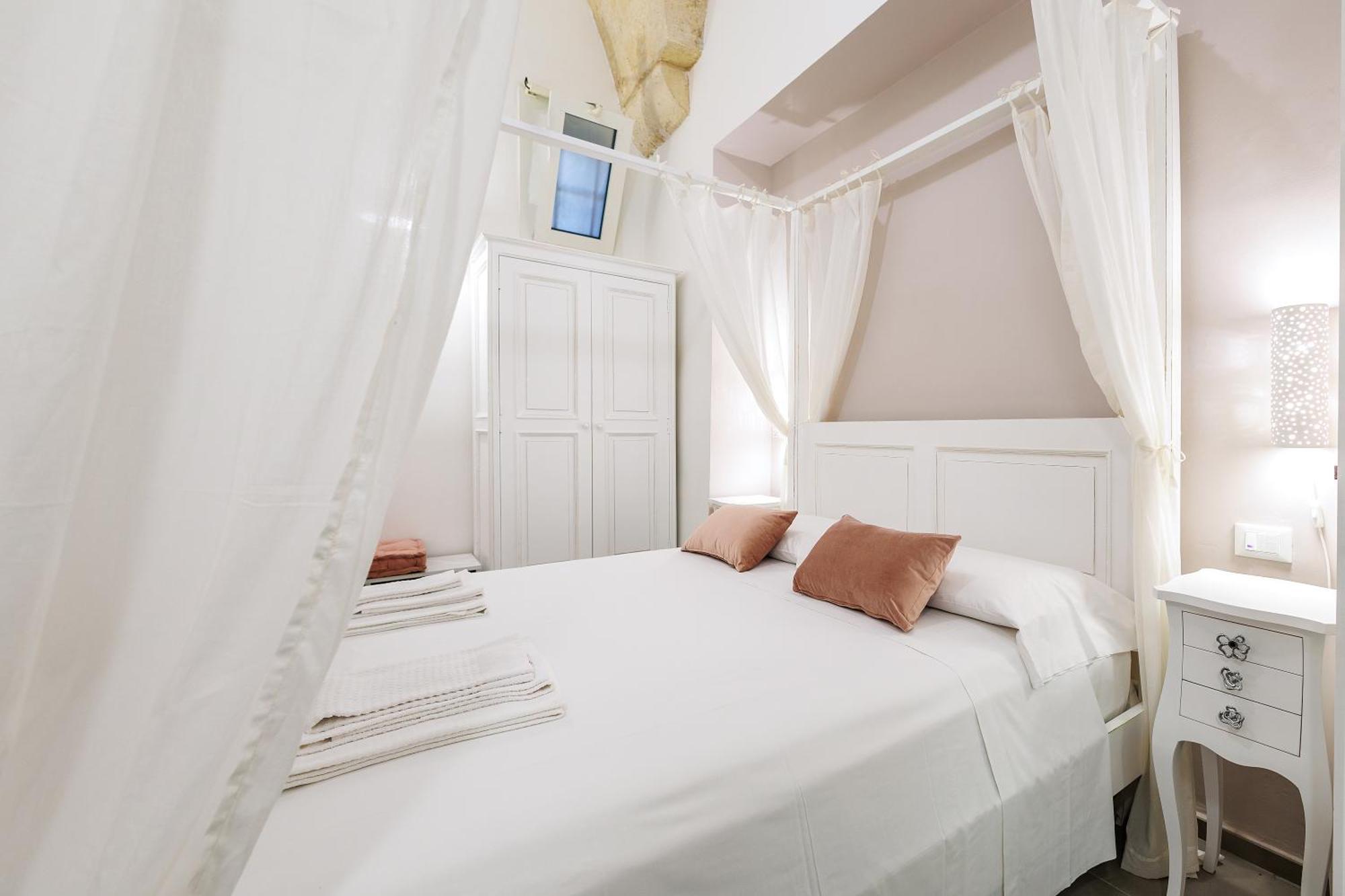 Goodstay Corte Regina Suite Лечче Екстер'єр фото