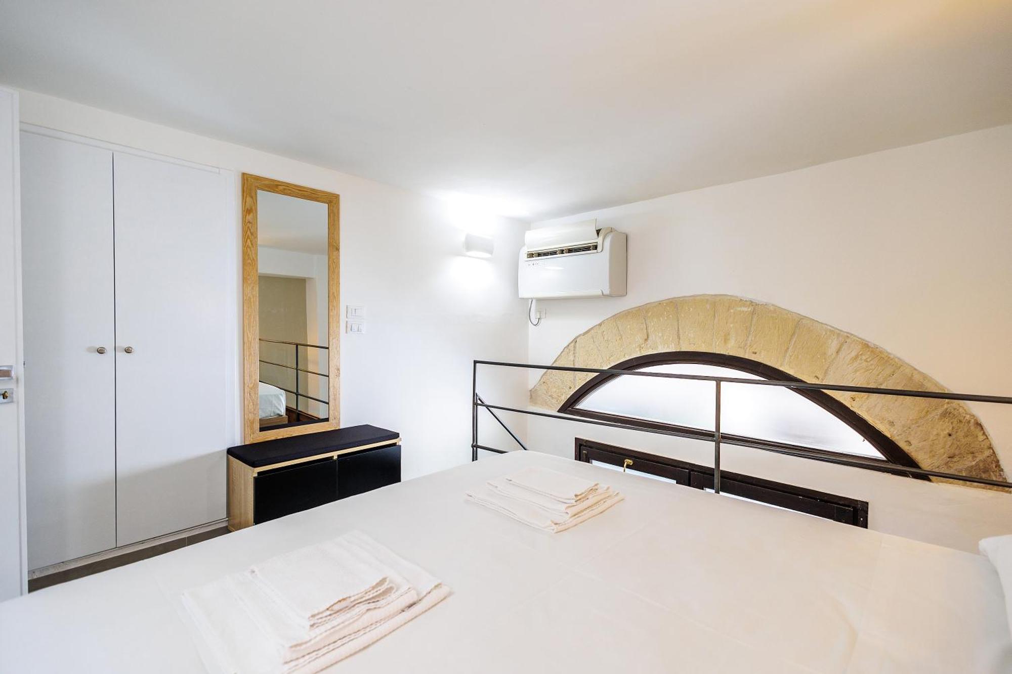 Goodstay Corte Regina Suite Лечче Екстер'єр фото